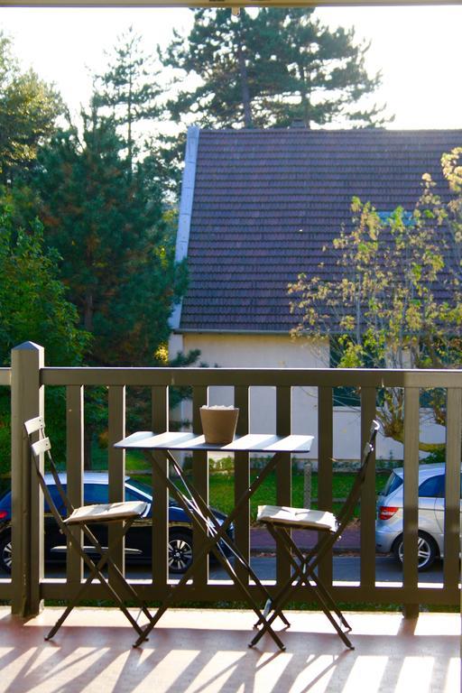 Appartement Le Clos De Sablier Tourgeville Quarto foto