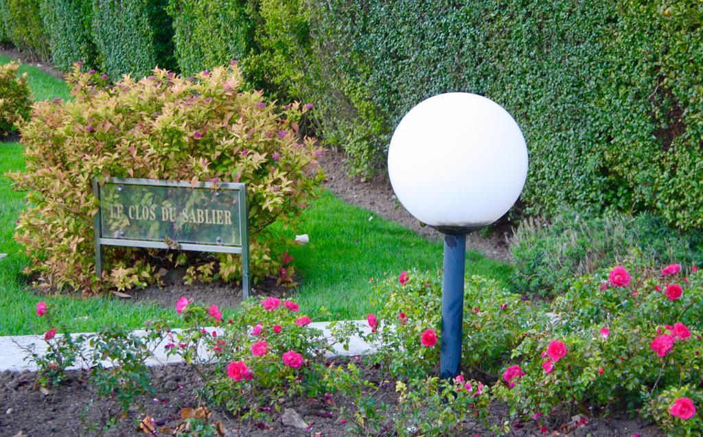 Appartement Le Clos De Sablier Tourgeville Exterior foto